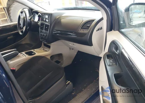 2014 Dodge Grand Caravan Sxt z USA, uszkodzony, nr VIN 2C4RDGCG8ER171637